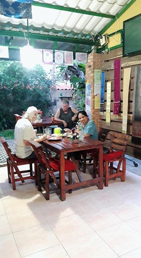 Dutch Cosy Home Chiang Mai Luaran gambar
